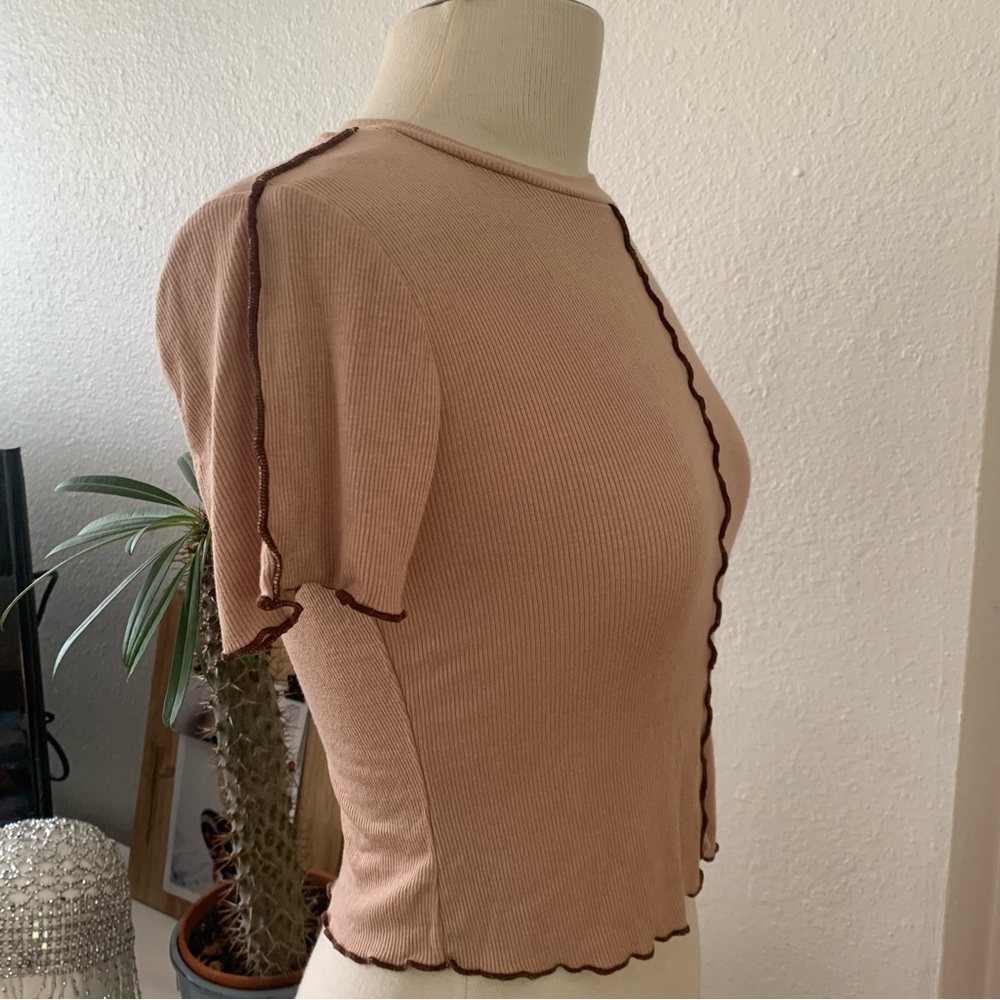 Self Esteem Tan and brown Short sleeve cropped top; lightweight ribbed texture - Picture 7 of 8